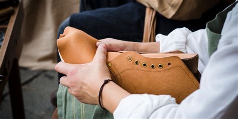 hoxton shoe repairs
